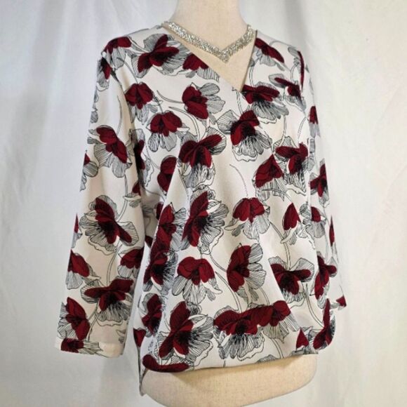 Alfani Petite Poppy Printed Wrap Style Blouse Size 4P - Picture 1 of 6